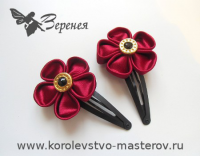 Канзаши: цветок из атласной ленты