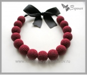 Бусы из бусин, обвязанных пряжей. Бусы связанные крючком