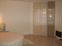 Покрывало и комплект штор из разнофактурного льна "Геометрия".